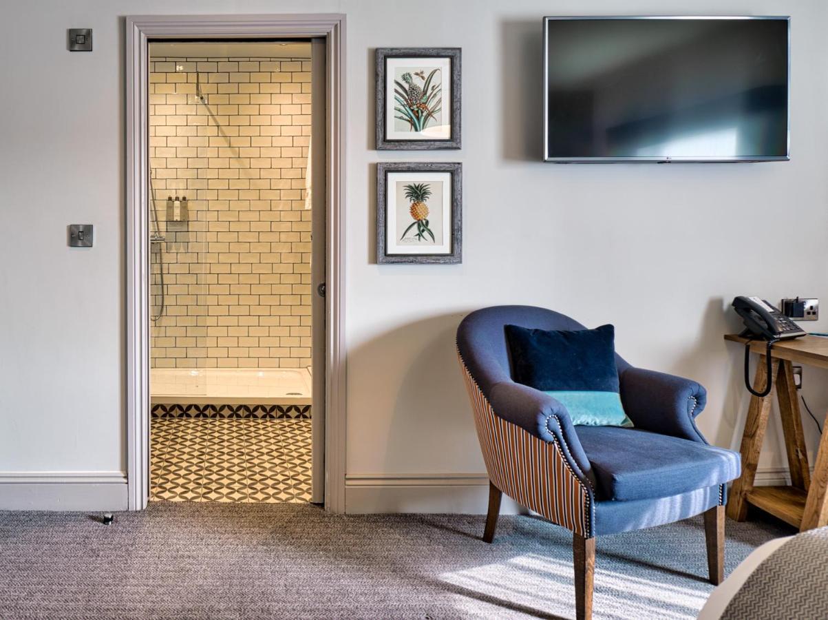 The Wellington Arms - Basingstoke-Reading Hotel Heckfield ภายนอก รูปภาพ