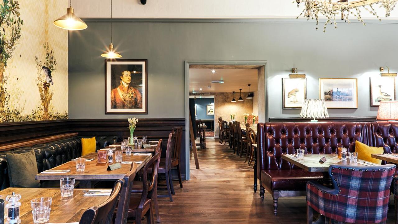 The Wellington Arms - Basingstoke-Reading Hotel Heckfield ภายนอก รูปภาพ